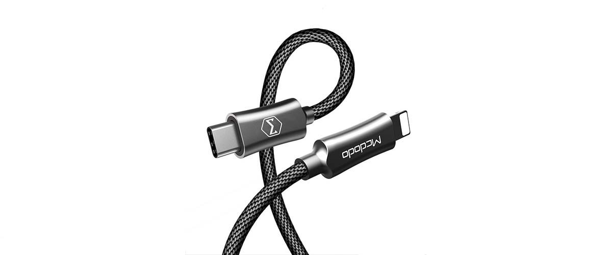کابل تبدیل USB-C به لایتنینگ مک دودو مدل CA-4990 طول 1-2 متر.jpg